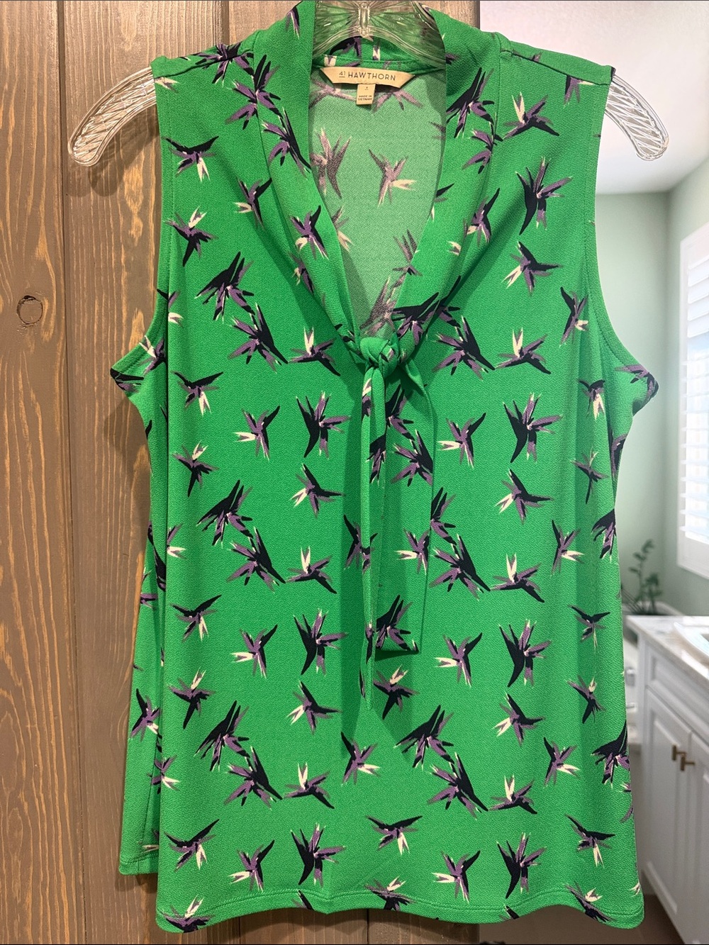 41 Hawthorn Green Sleeveless Tie-Neck Camisole with Purple Cream Print